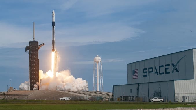 SpaceX Falcon 9 y su conexión con Star&nbsp;Wars
