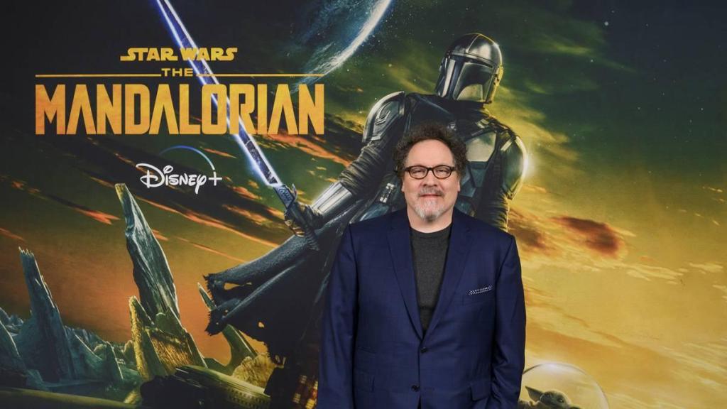 La entrevista con Jon Favreau en el evento fan de presentación de The Mandalorian Temporada 3 en&nbsp;España